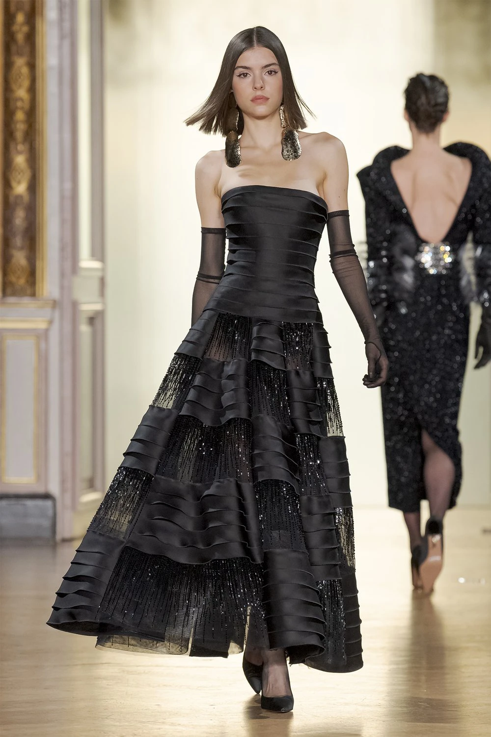 Maria Vitória for Georges Chakra | Paris Fall 23 Couture